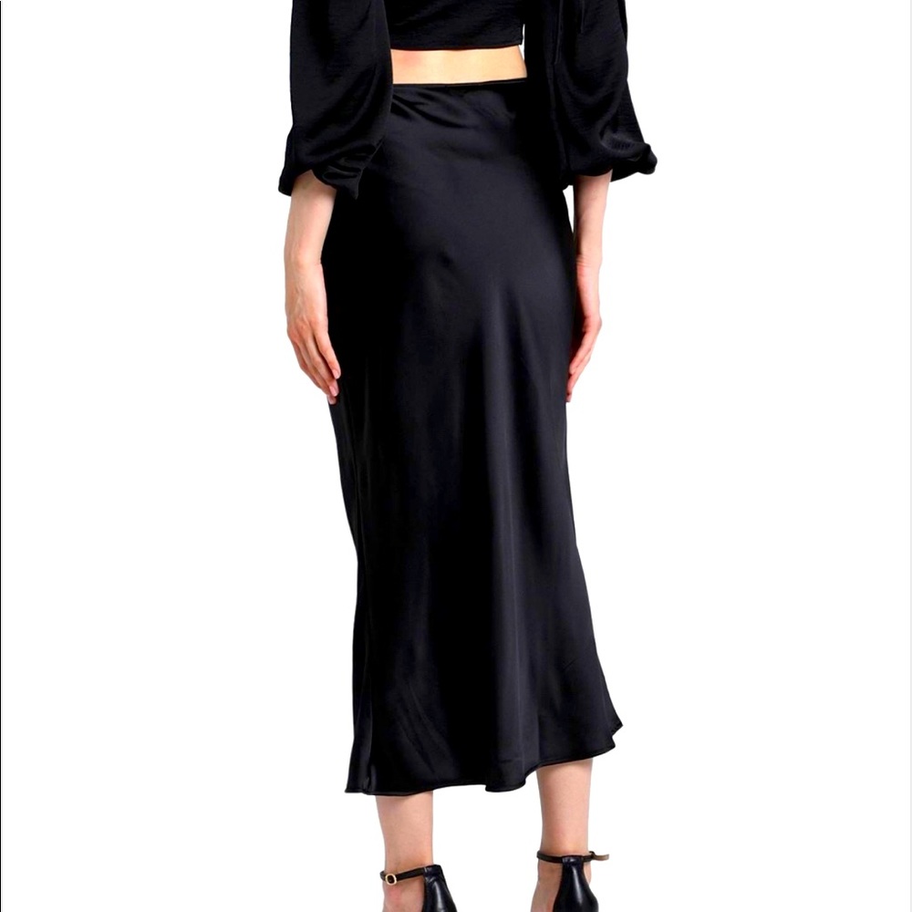 Black Satin Topshop Midi Skirt | Size US 4